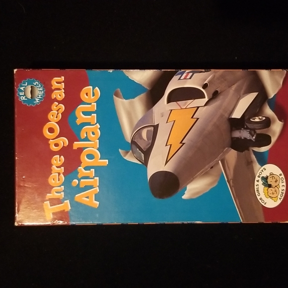 7 used DVD's and one used VHS Spider Man, Rats, Hang Over 1 and 2 and more... - Picture 4 of 11